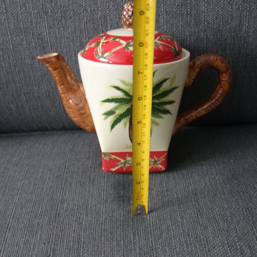Handpainted Exclusive Pacific Rim China Tea Pot - Picture 16 of 16